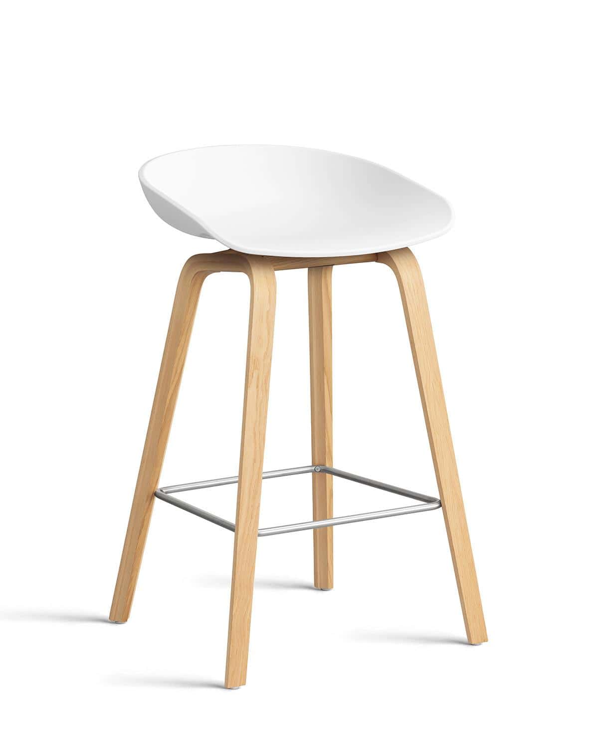 Barhocker About A Stool AAS32 Water-based Lacquered Oak 