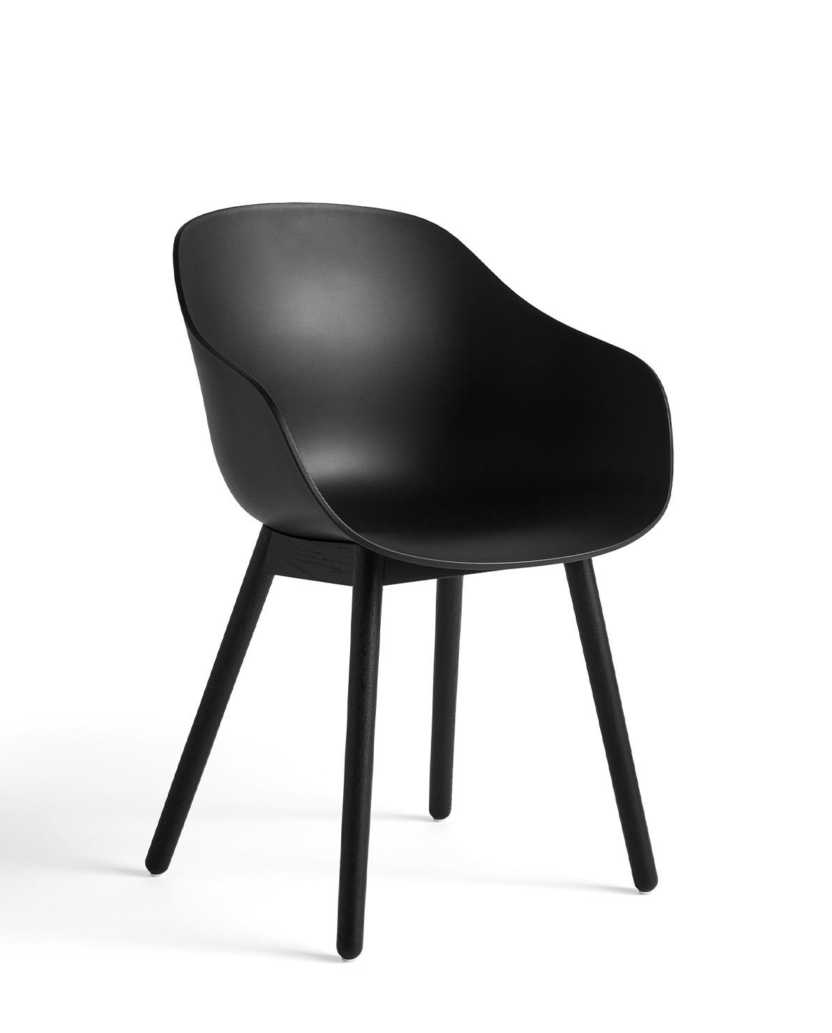 Stuhl About A Chair AAC212 Black Water-based Lacquered Oak 