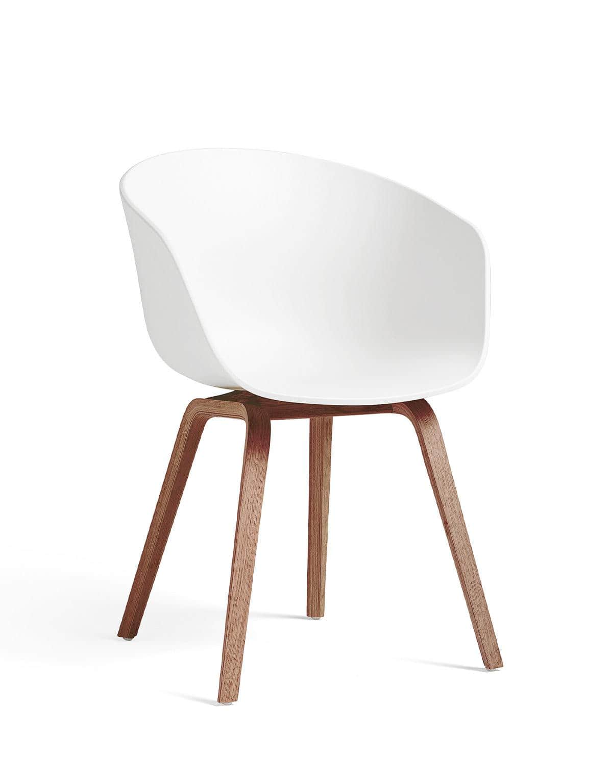 Stuhl About A Chair AAC22 Water-based Lacquered Walnut 