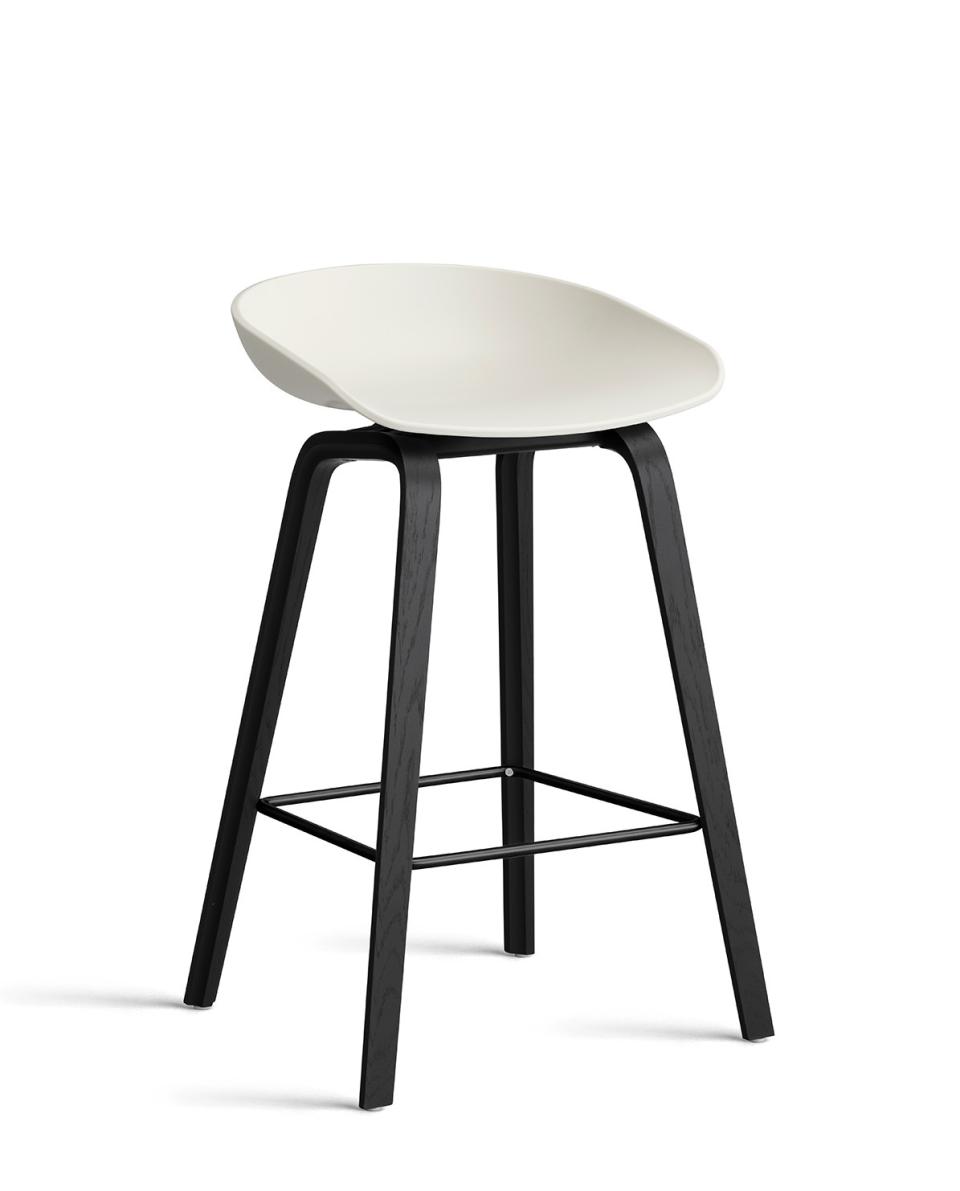 Barhocker About A Stool AAS32 Black Water-based Lacquered Oak 