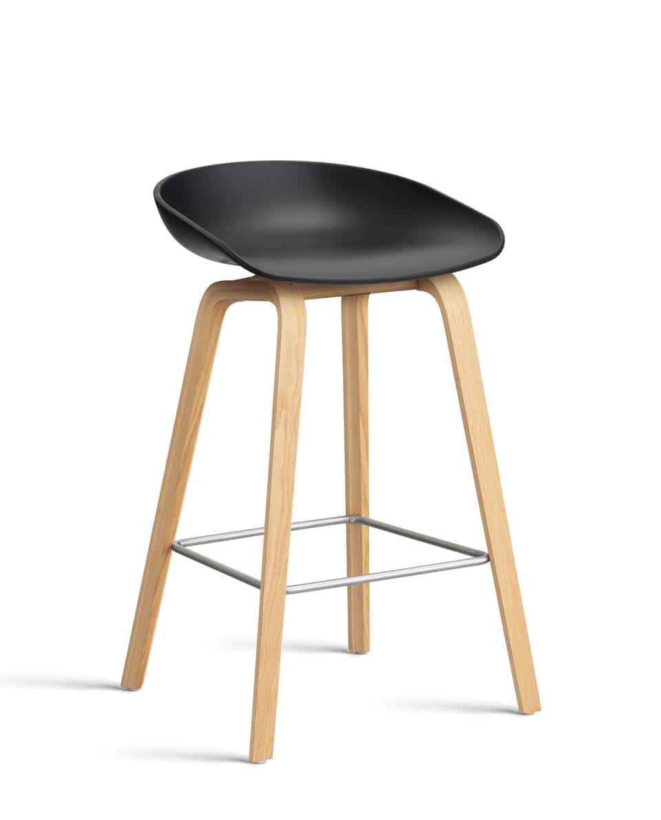 Barhocker About A Stool AAS32 Water-based Lacquered Oak 