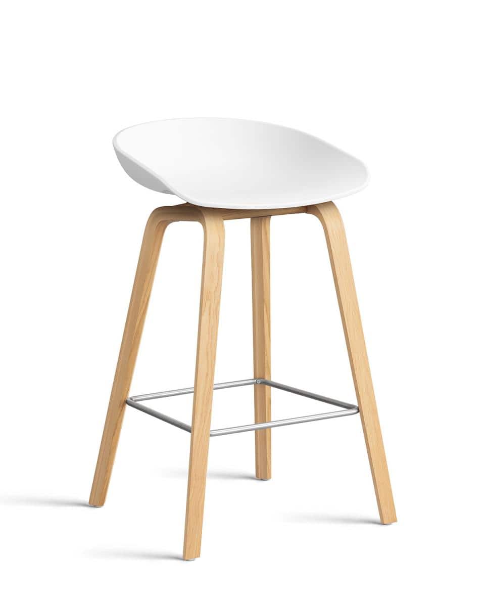 Barhocker About A Stool AAS32 Water-based Lacquered Oak 