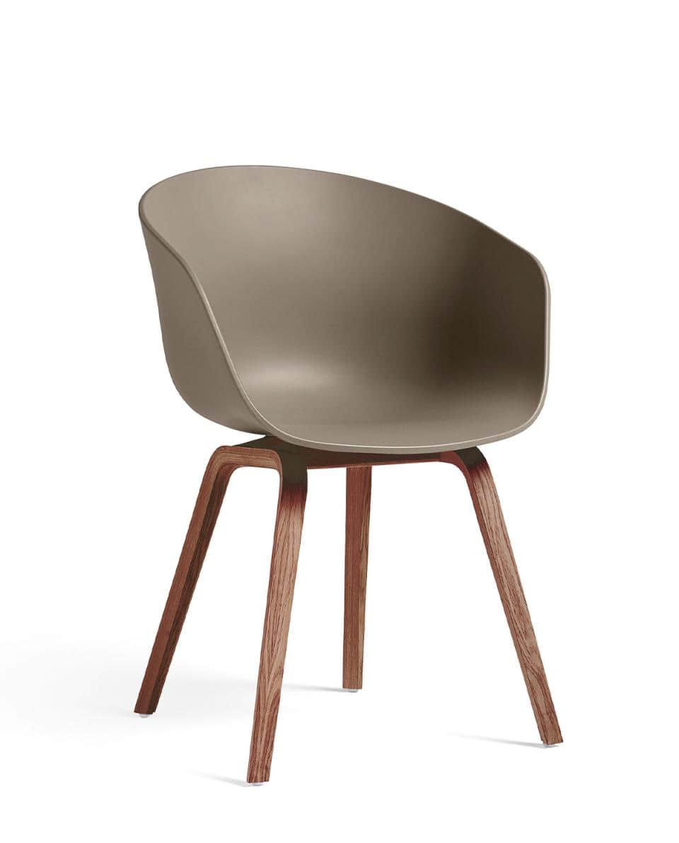 Stuhl About A Chair AAC22 Water-based Lacquered Walnut 