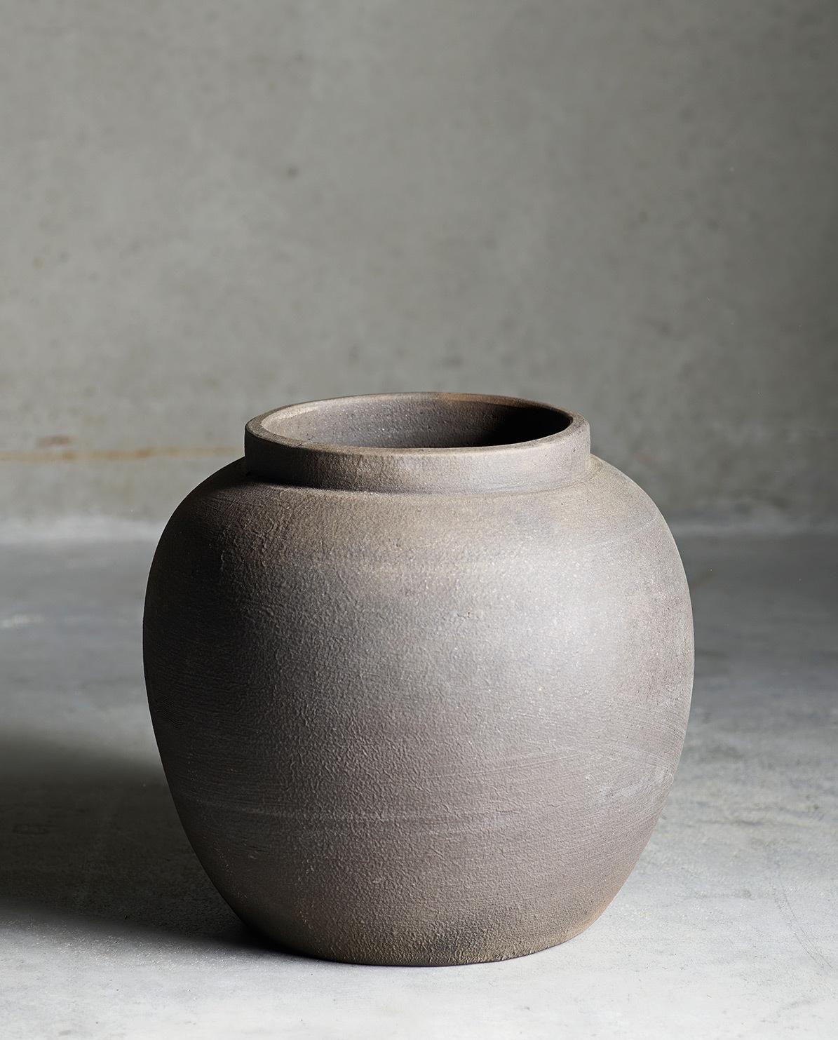 Vase Clay 24 cm H