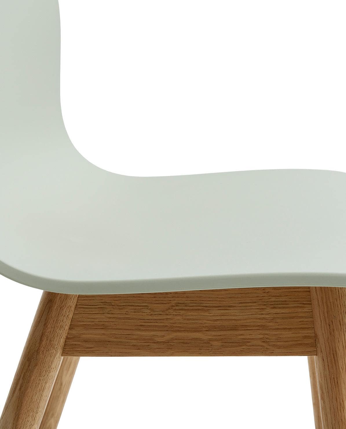 Stuhl About A Chair AAC12 Water-based Lacquered Oak 