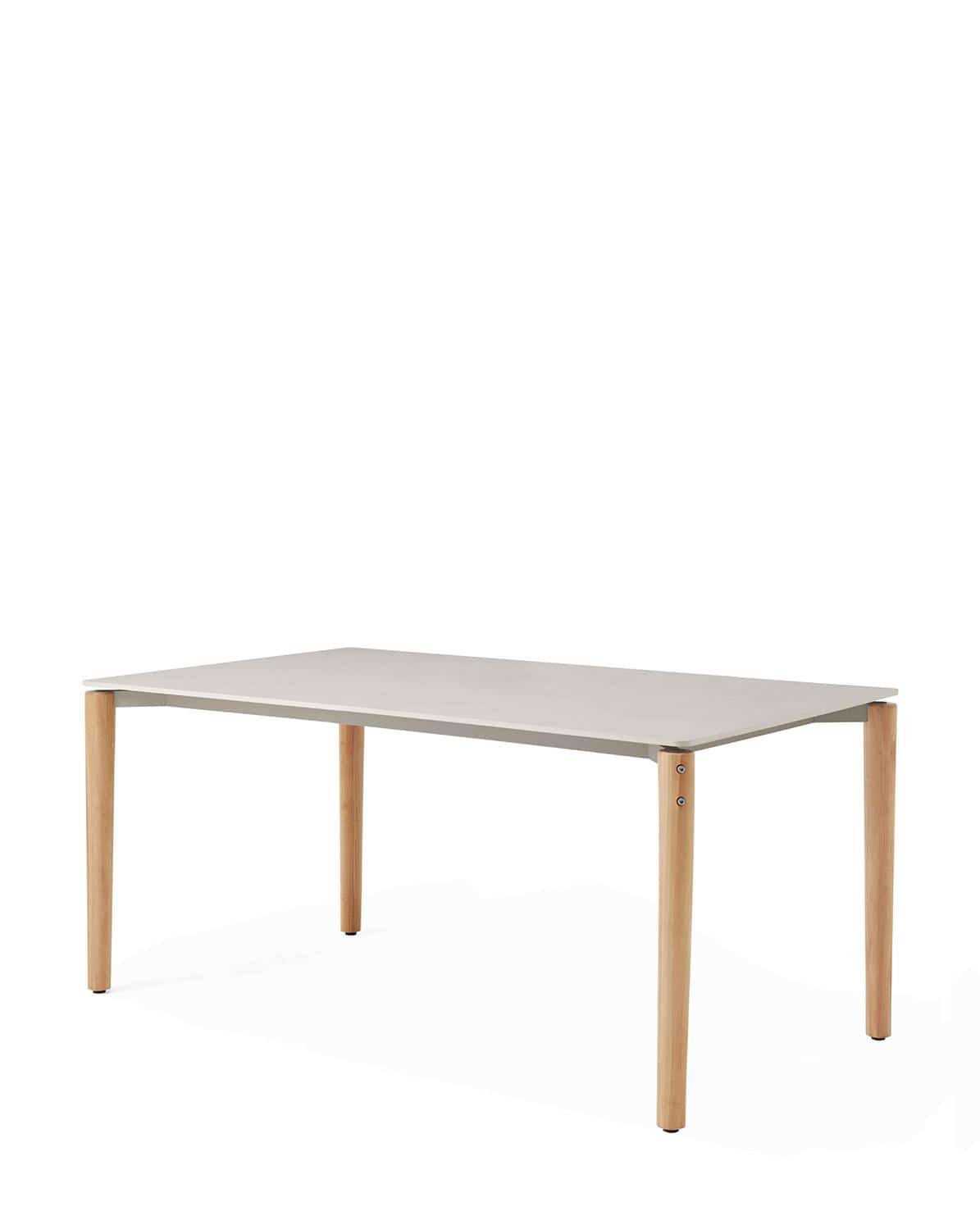 Vipp 718 Esstisch Outdoor Table One Size